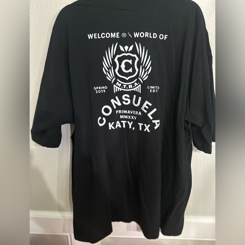 🖤🪩Consuela Logo🪩2X Black T-Shirt🪩🖤
